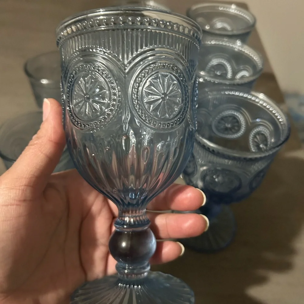 Elegant Blue Glass Goblet Set - Picture 2 of 7